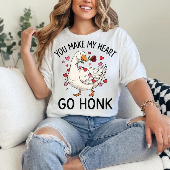 Valentine's Day PNG, Funny Valentine Goose PNG, Pink Coquette Valentine Shirt Design, You Make My Heart Go Honk Sublimation, XoXo Be Mine